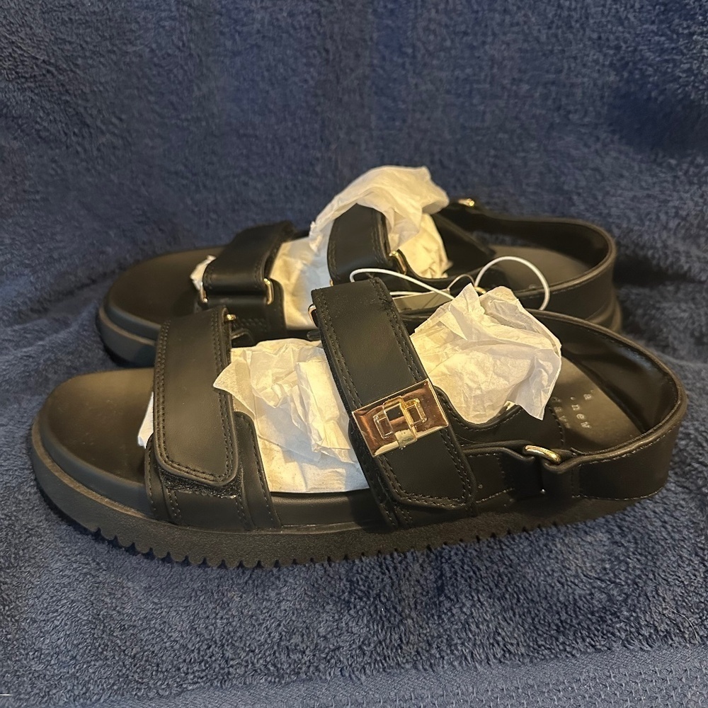 Janie Black Ankle Strap Sandals Women's Size 9